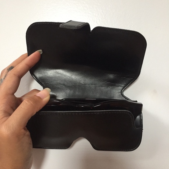 Saint Laurent round tortoiseshell sunglasses - Picture 7 of 8